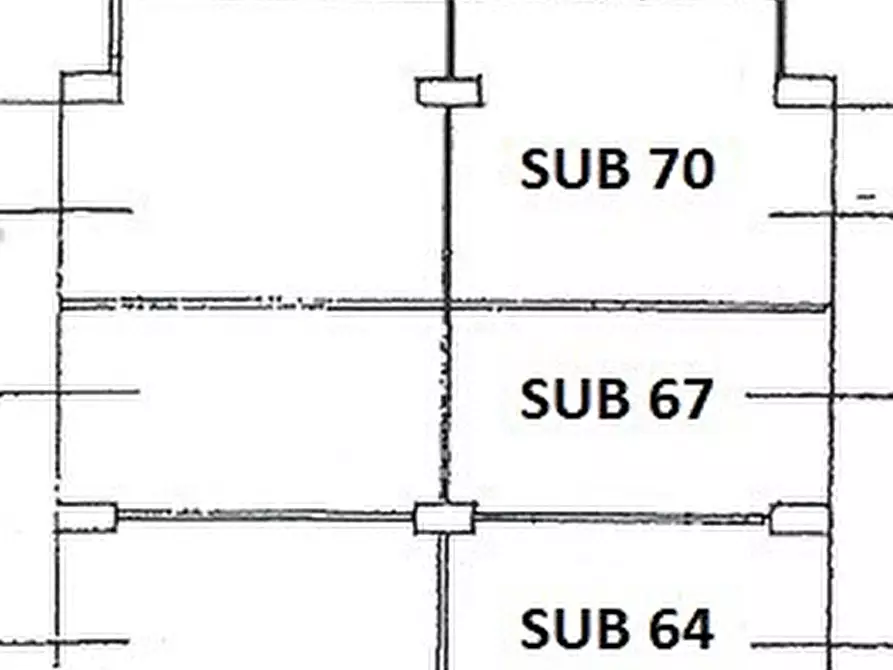 Immagine 5 di Box auto in vendita  in Via del Macello a Perugia