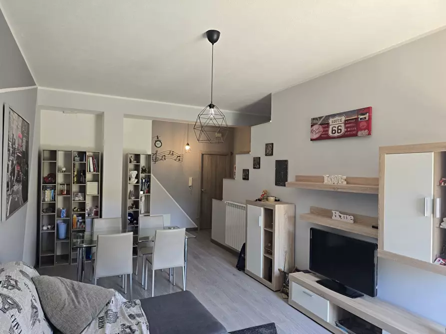 Immagine 11 di Appartamento in vendita  in LocalitÃ  Donnantona, 11 a Borgia