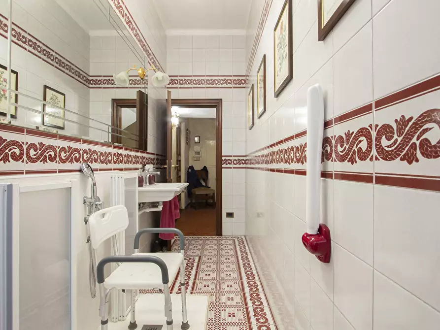 Immagine 16 di Villa in vendita  in Viale de Gasperi, 21 a Treviglio