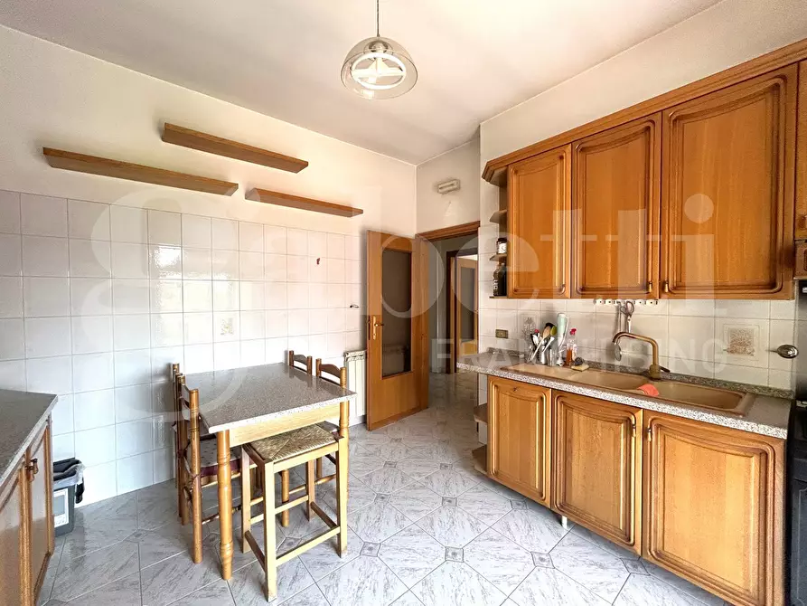 Immagine 15 di Appartamento in vendita  in Via Civitacampomarano, 68 a Roma