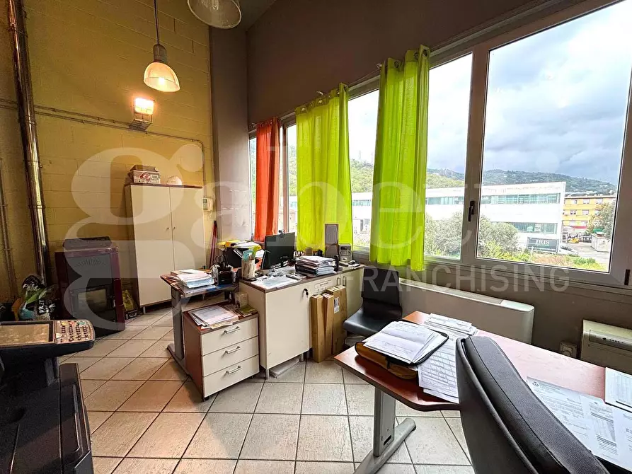 Immagine 2 di Loft/Open space in vendita  in Via dell'Artigianato a Finale Ligure