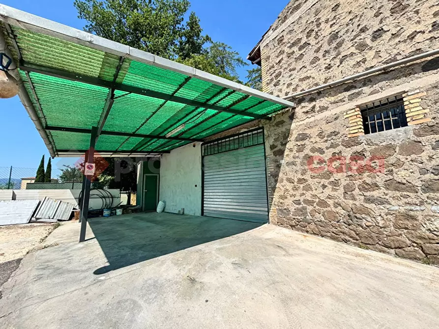 Immagine 1 di Negozio in affitto  in Via Madonna delle Grazie, snc a Anagni
