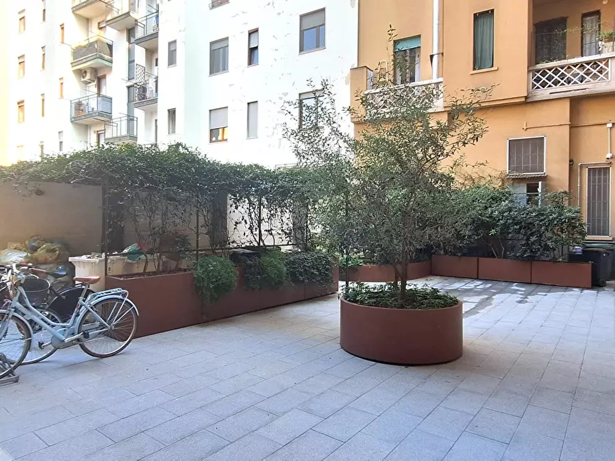Immagine 4 di Appartamento in vendita  in Via Maestri Campionesi, 17 a Milano