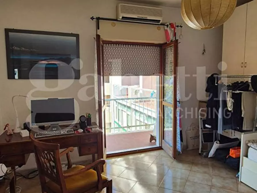 Immagine 43 di Appartamento in vendita  in Via Caravelli, 46/A a Torre Annunziata