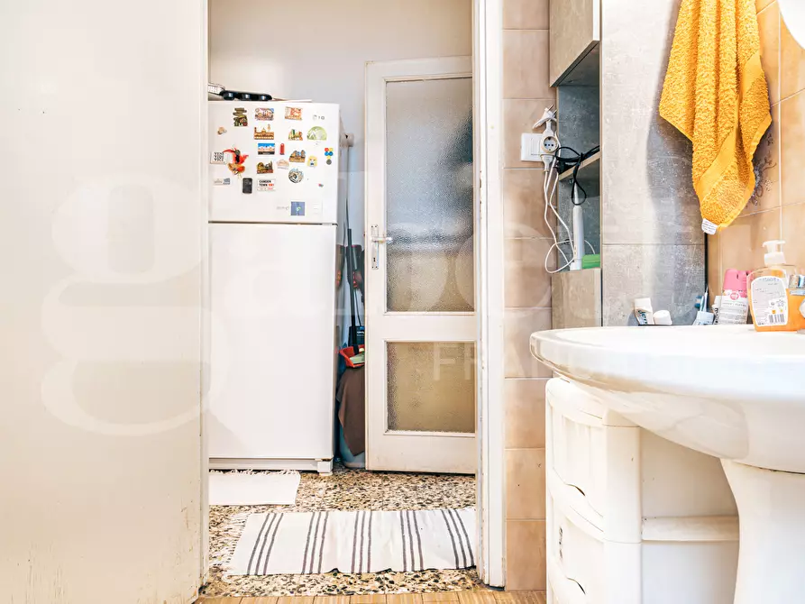 Immagine 8 di Appartamento in vendita  in Viale Atene a Rimini