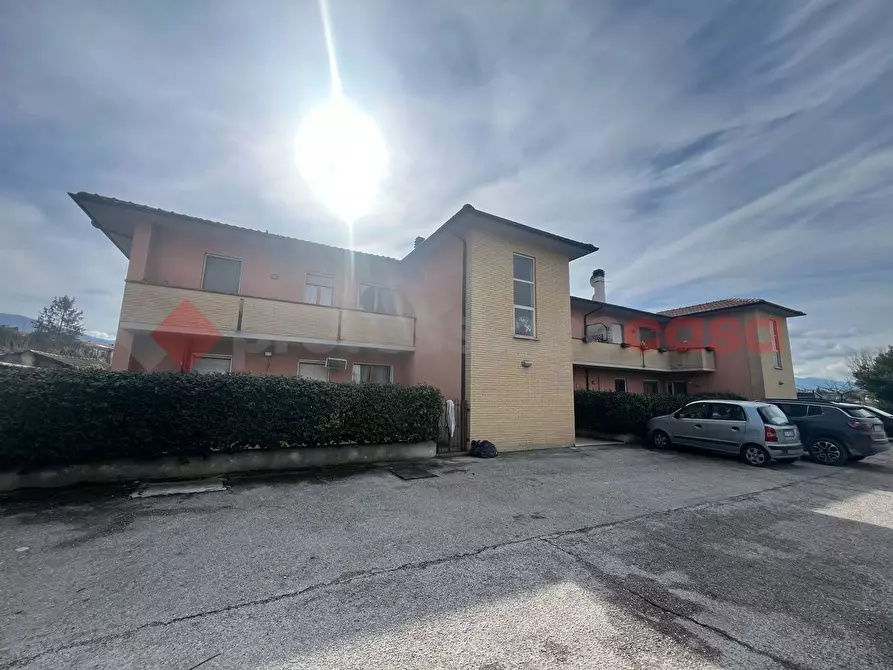Immagine 2 di Appartamento in vendita  in Via fraz. San Giacomo, Corso Flaminio a Spoleto