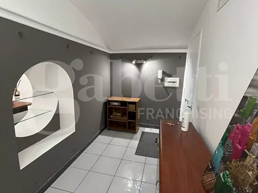 Immagine 4 di Ufficio in affitto  in Via Fusco, 10 a Torre Annunziata