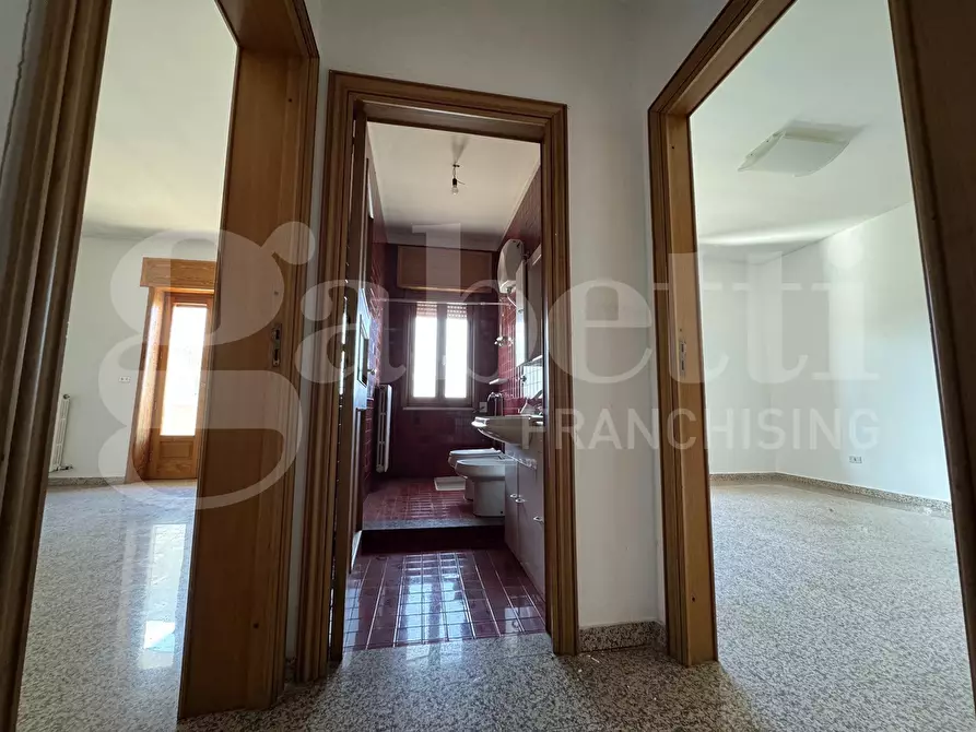 Immagine 17 di Appartamento in vendita  in Via Manzoni, 67 a Galatone