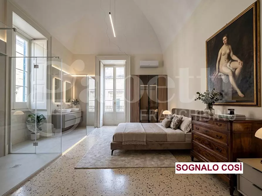 Immagine 7 di Appartamento in vendita  in Via Corte dei Guarini, 11 a Lecce