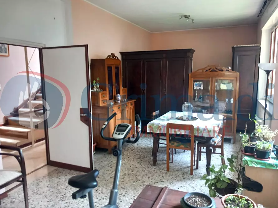 Immagine 28 di Villa in vendita  in Via Dante Alighieri, 15 a Limbiate