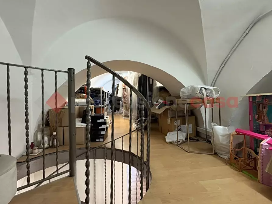 Immagine 18 di Attività commerciale in vendita  in Via ROMA, 113 a Terracina