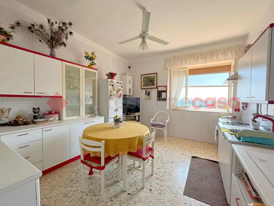 Immagine 5 di Appartamento in vendita  in Via Centralissima a Monopoli