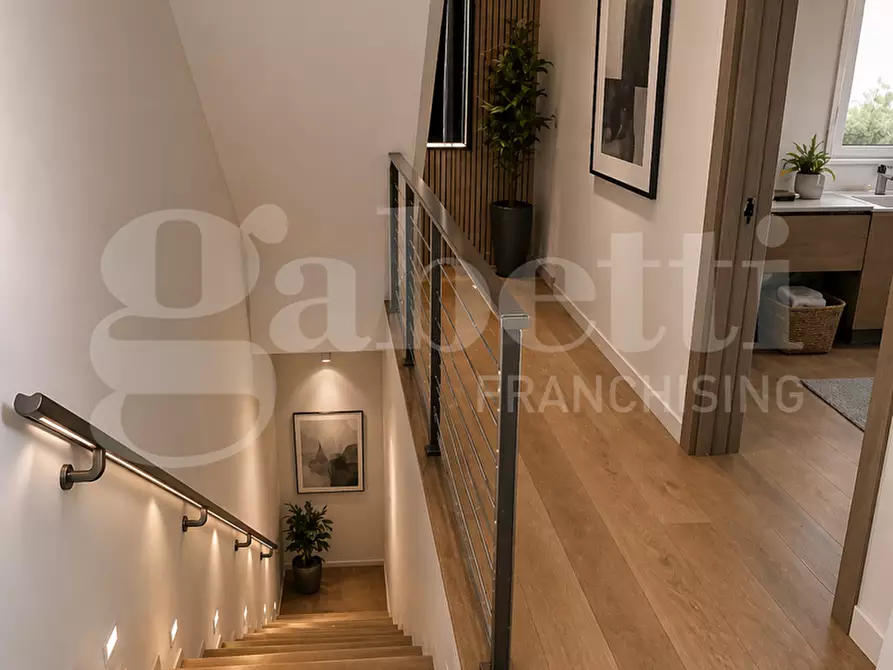 Immagine 25 di Multiproprietà in vendita  in Via ISOLA DI PELLETRINA Calle Chiesa Ognisanti a Venezia