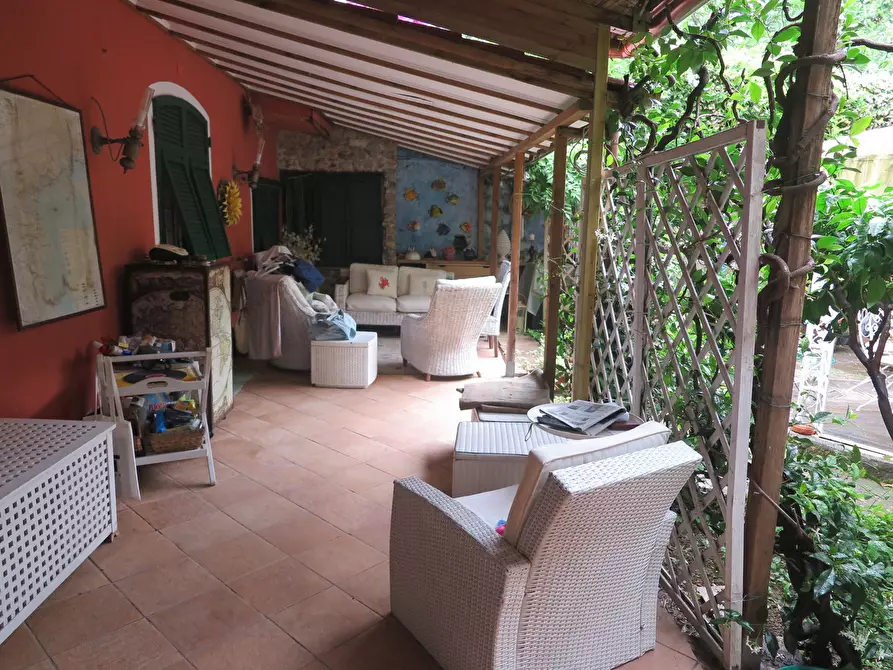 Immagine 2 di Casa indipendente in vendita  in Via san bernardino, 4 a Lerici
