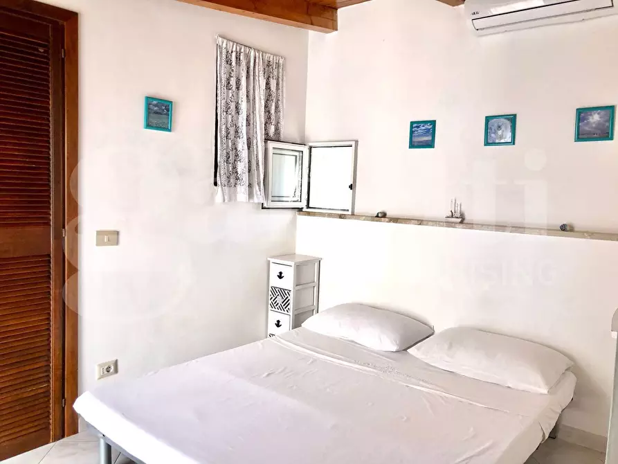 Immagine 13 di Palazzo in vendita  in Via Indipendenza, 352 a Gaeta