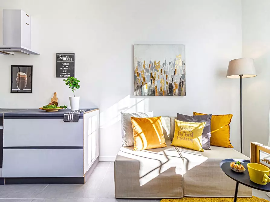 Immagine 2 di Appartamento in vendita  in Via dell'Uccellino, 2 a Bologna