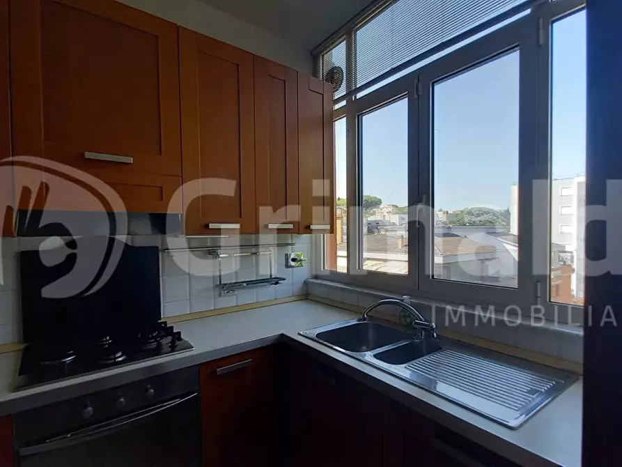Immagine 14 di Appartamento in vendita  in Via Suor Celestina Donati, 41 a Roma