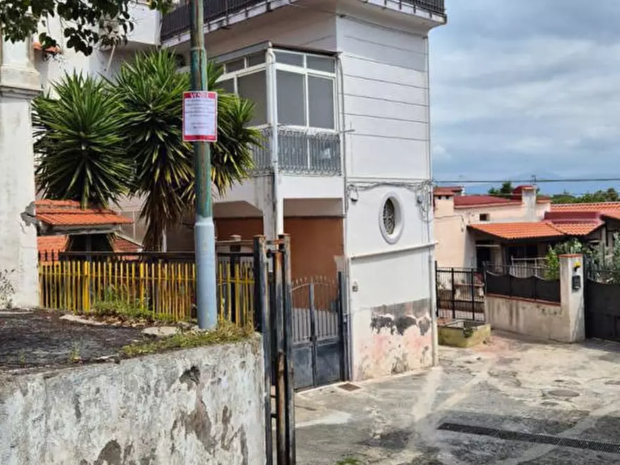 Immagine 1 di Appartamento in vendita  in Via Luigi Settembrini, 76 a Boscotrecase