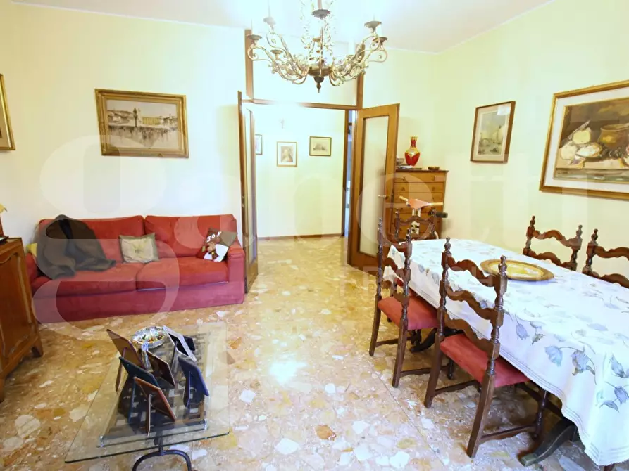 Immagine 7 di Appartamento in vendita  in Via Gulli, 40 a Milano