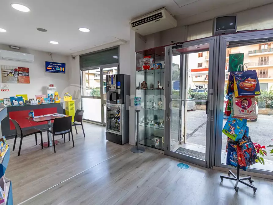 Immagine 3 di Attività commerciale in vendita  in Viale SCALA GRECA, 407 a Siracusa