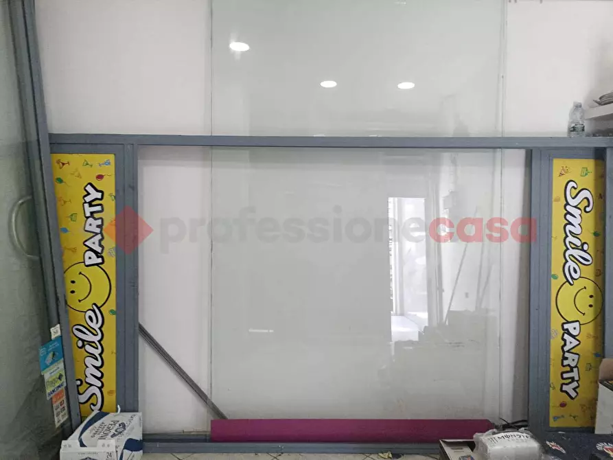 Immagine 13 di Negozio in vendita  in Via muratori, 28 a Reggio Di Calabria
