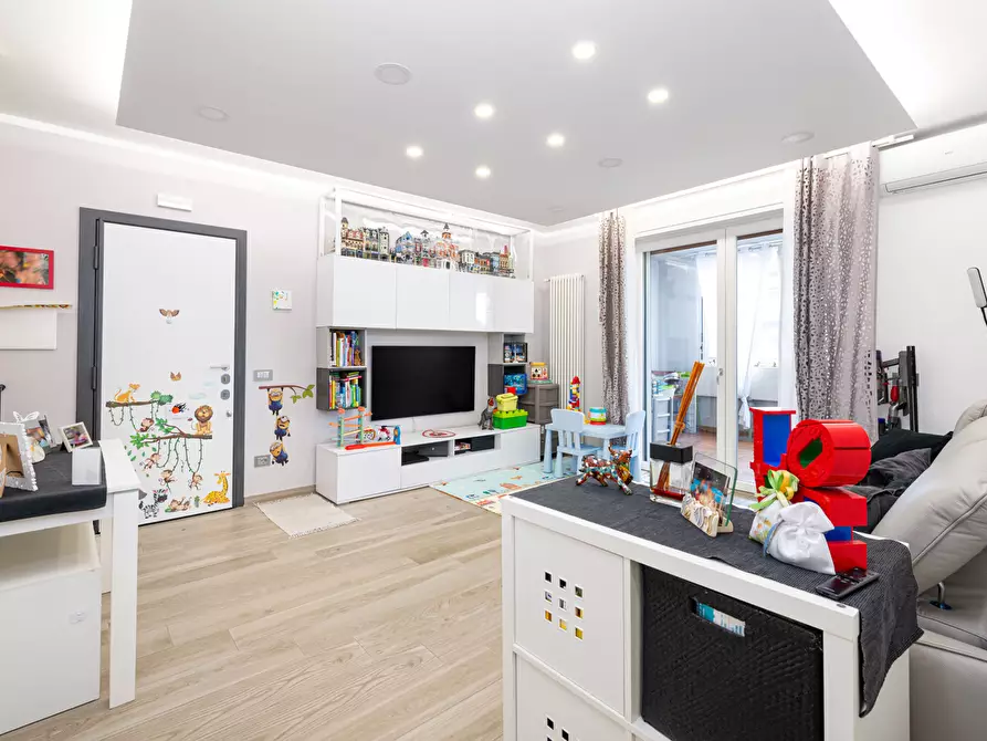 Immagine 3 di Appartamento in vendita  in Via di Dragoncello, 497 a Roma