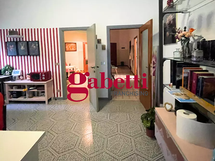 Immagine 9 di Ufficio in vendita  in Via XXIV Maggio a Novafeltria