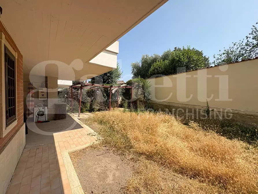 Immagine 21 di Appartamento in vendita  in Via Siligo, 10 a Roma