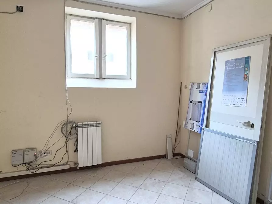 Immagine 5 di Magazzino in vendita  in Via aurelia, 125 a Roma