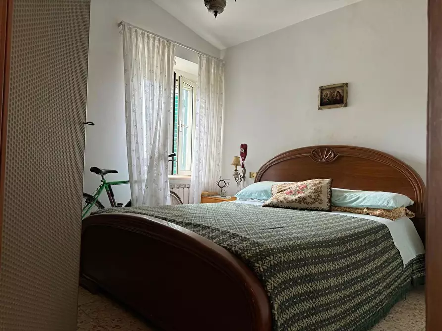 Immagine 10 di Appartamento in vendita  in Via Oberdan, 2 a Sorano