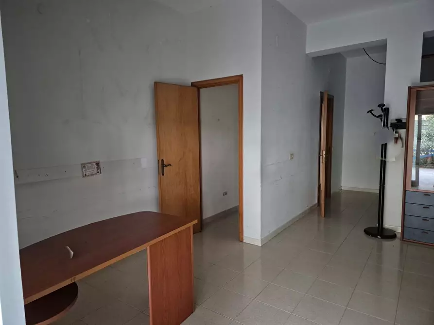 Immagine 7 di Negozio in vendita  in Via Vesuvio, 195 a Trecase