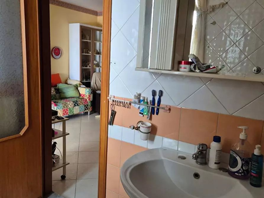 Immagine 25 di Appartamento in vendita  in Via Vesuvio, 65 a Torre Annunziata