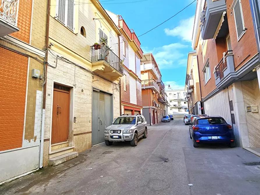 Immagine 3 di Casa indipendente in vendita  in Via Campanella a San Severo