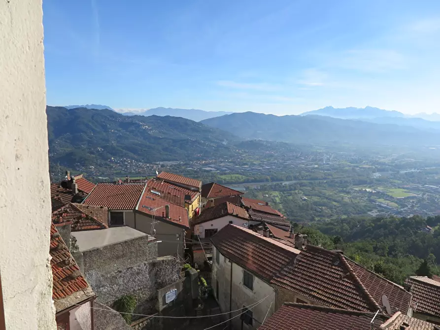 Immagine 1 di Appartamento in vendita  in Via I maggio, 4 a Follo