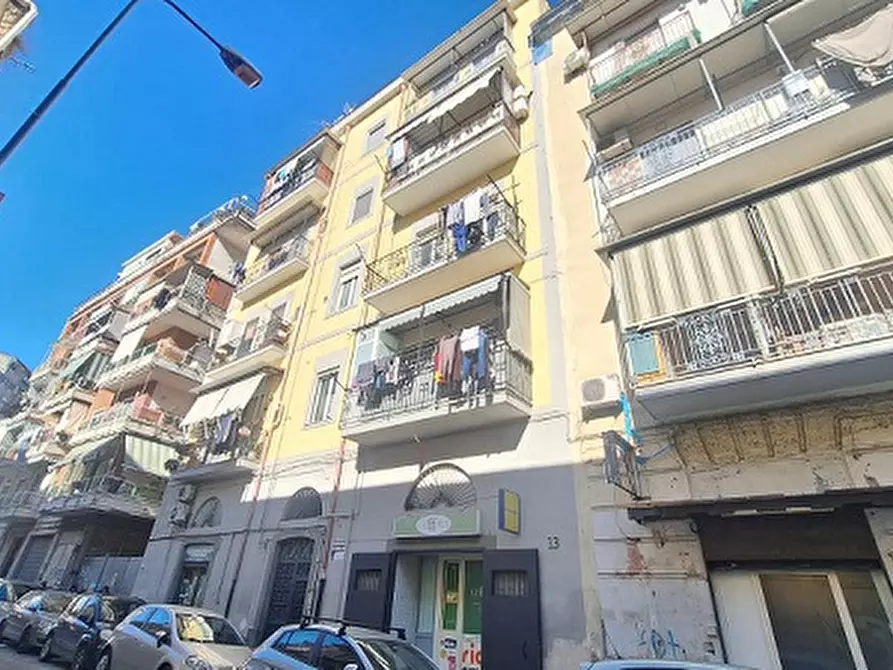 Immagine 1 di Appartamento in vendita  in Via strettola s. Anna alle Paludi a Napoli