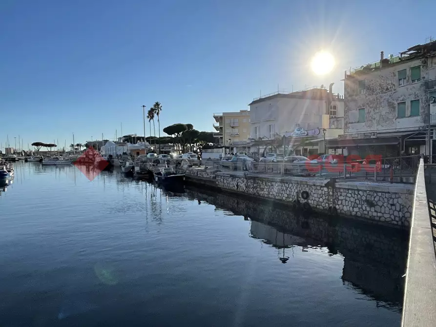 Immagine 1 di Appartamento in vendita  in Via CRISTOFORO COLOMBO, 24 a Terracina