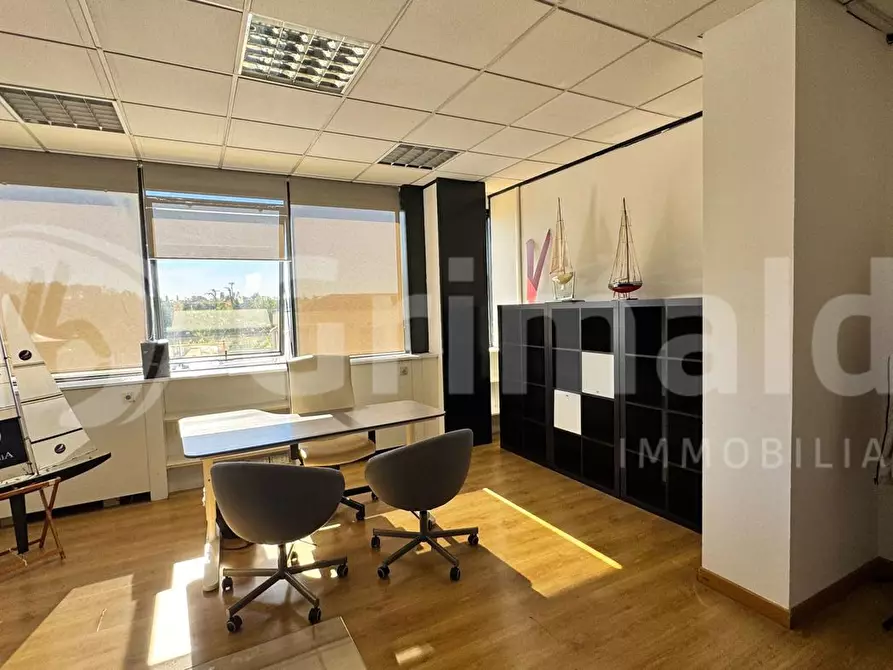 Immagine 5 di Ufficio in affitto  in Via Cornelia, 498 a Roma