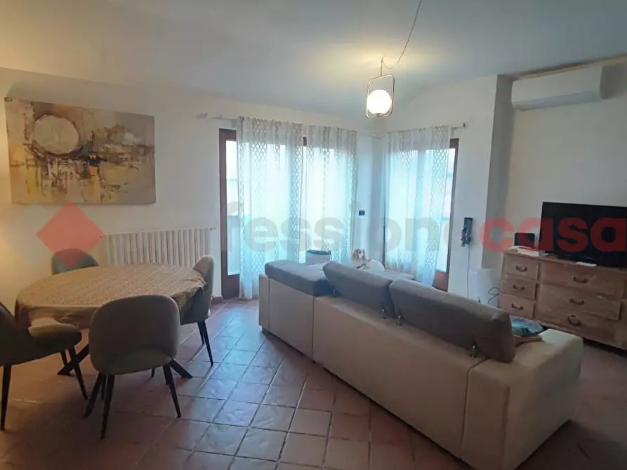 Immagine 13 di Appartamento in vendita  in Via NiccolÃ² Paganini, 72 a Locate Di Triulzi