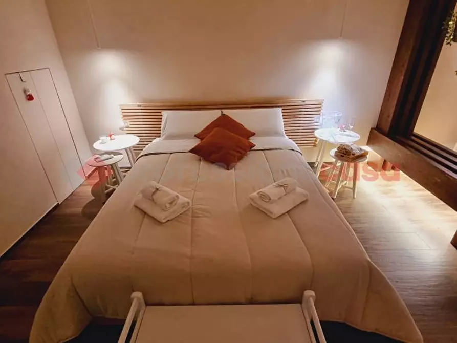 Immagine 7 di Casa indipendente in vendita  in Via MAZZINI a Monopoli