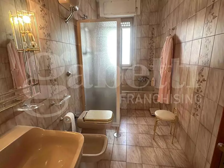 Immagine 22 di Ufficio in affitto  in Via Nino Sansone a Ostuni