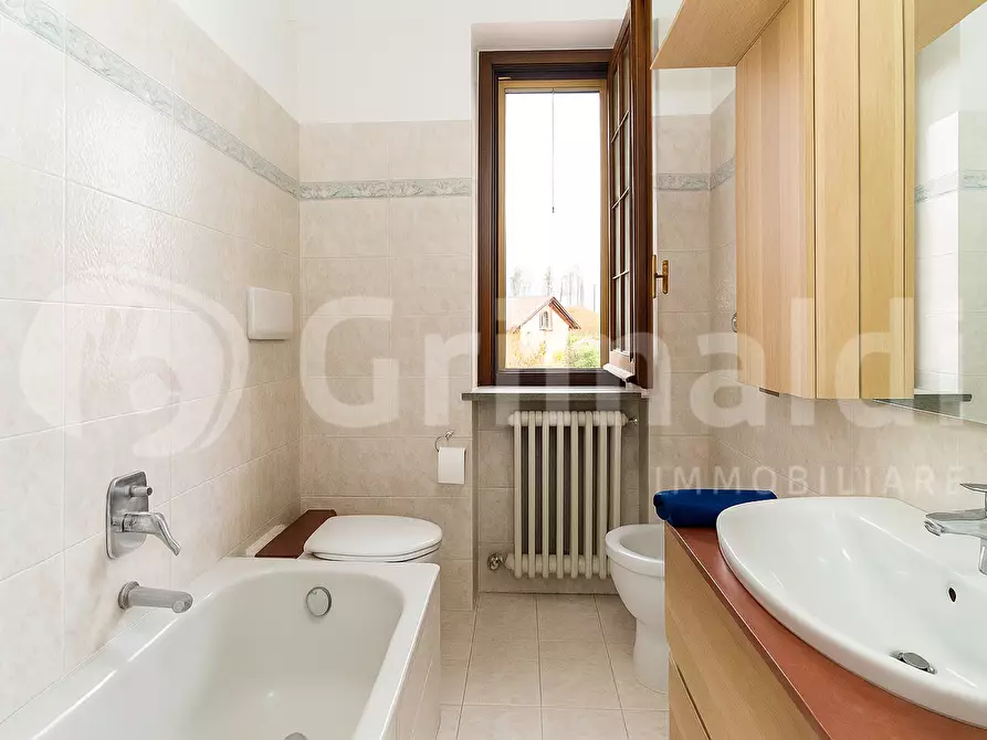 Immagine 14 di Casa bifamiliare in vendita  in Via Cagnola, 69 a Triuggio