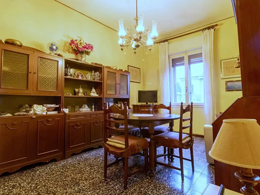 Immagine 1 di Appartamento in vendita  in Via Francesco Zanardi, 384 a Bologna