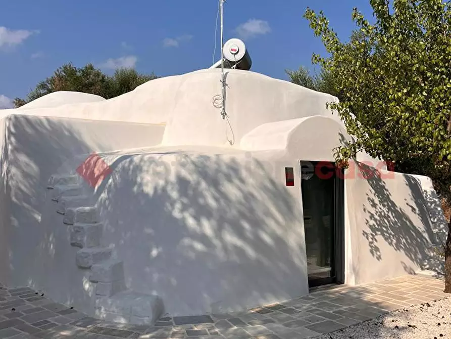 Immagine 26 di Baita in vendita  in Via SP28, 1 a Ostuni