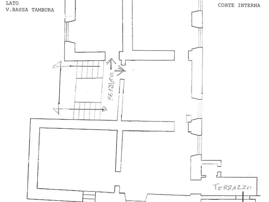 Immagine 21 di Appartamento in vendita  in Via Bassa Tambura a Massa