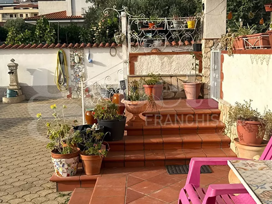 Immagine 11 di Villa in vendita  in Via G. Marconi II traversa, 59/E a Lamezia Terme