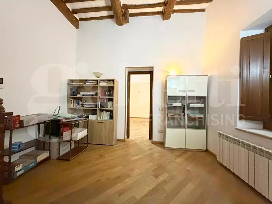 Immagine 17 di Appartamento in vendita  in Via SAN PAOLO, 36 a Assisi