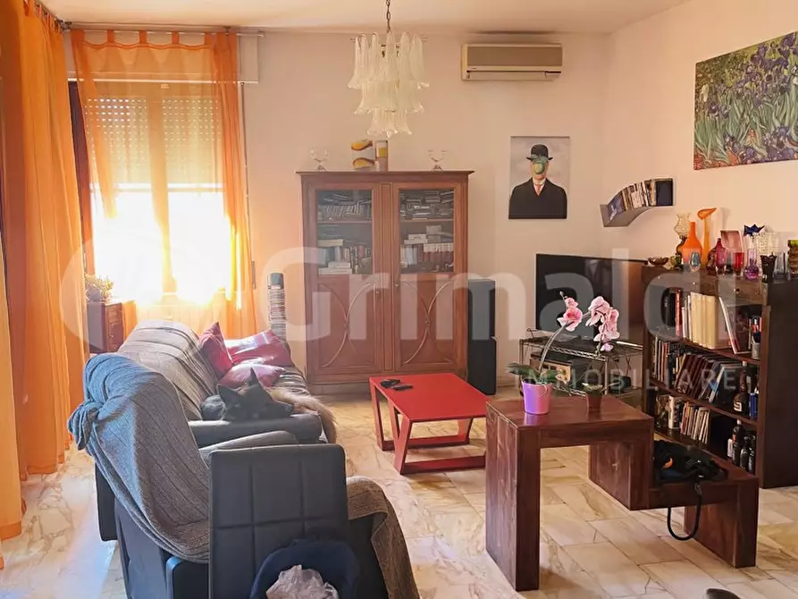 Immagine 11 di Appartamento in vendita  in Viale della libertÃ  a Livorno