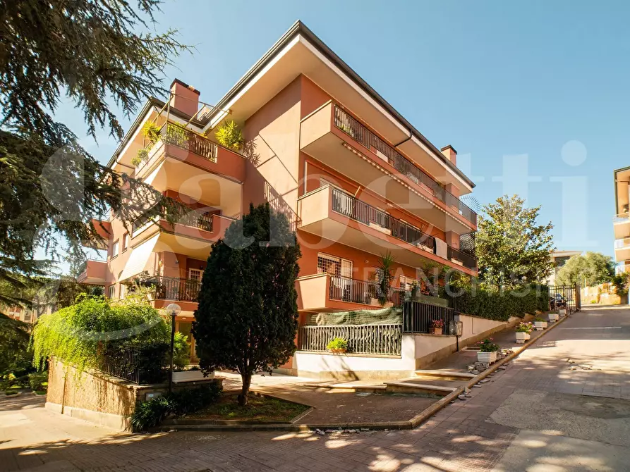 Immagine 1 di Ufficio in vendita  in Via Michelangelo Peroglio, 27 a Roma