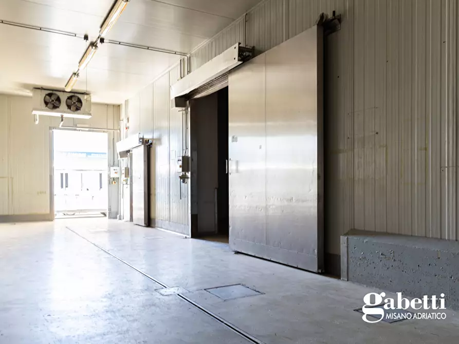 Immagine 21 di Capannone industriale in vendita  in Via Pennabilli, 6 a Riccione