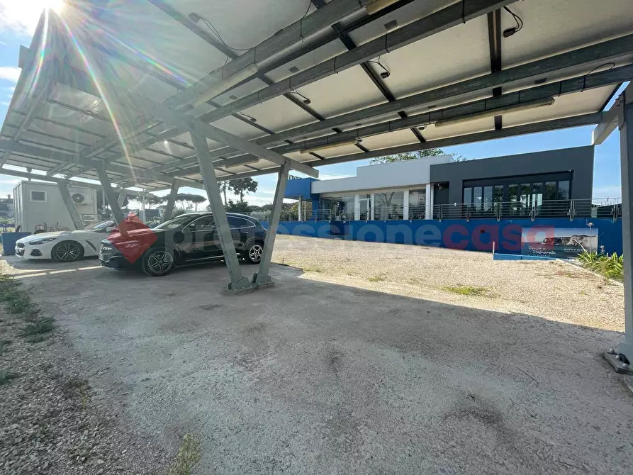 Immagine 23 di Negozio in affitto  in Via PONTINA, 148 a Terracina